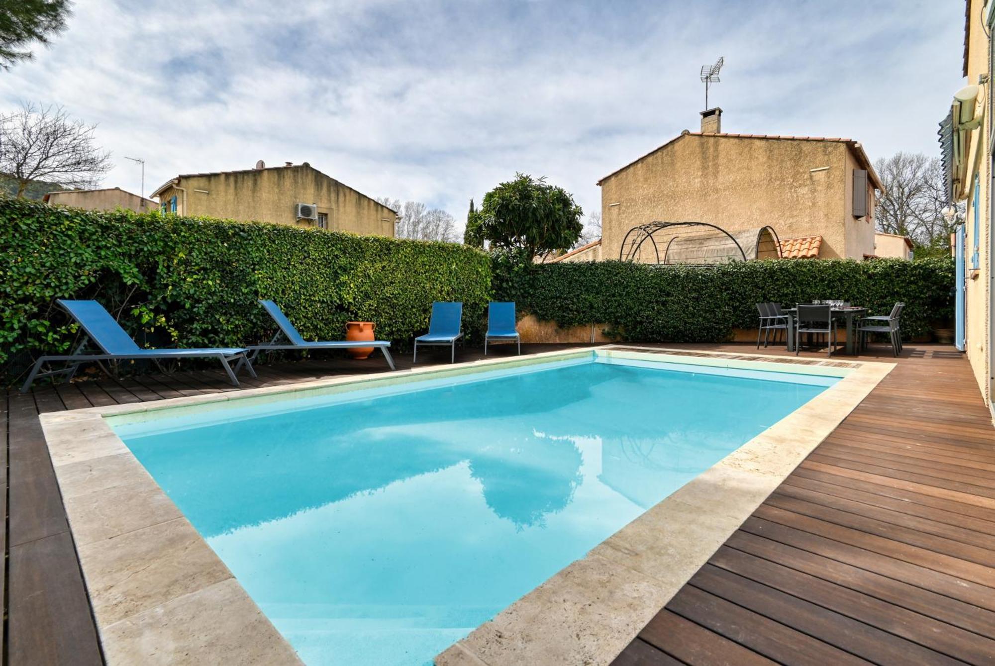 Villa Cabrie In Tholonet Exterior photo